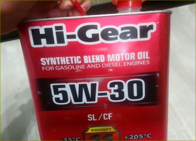 Hi-Gear Synthetic Blend 5W30 Motoröl