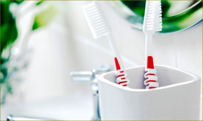 Auswahl der richtigen Zahnbürste für Sie