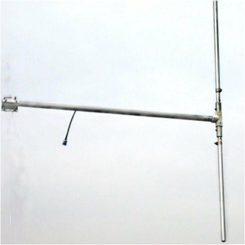 selbstgebaute Antenne aus Rohren