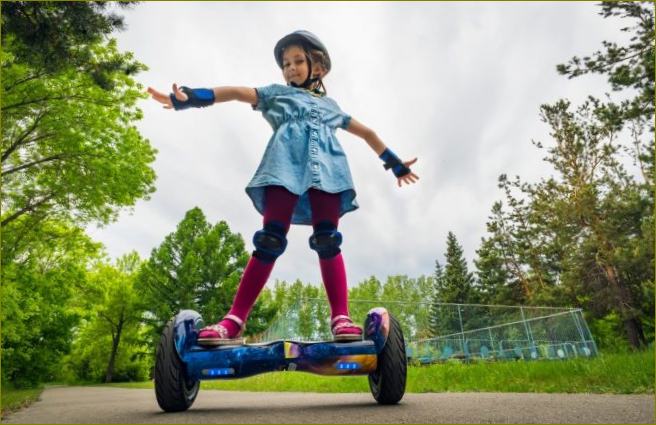 Ein Gyro-Scooter für Kinder